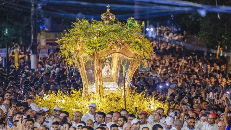 cirio de nazaré religiao cultura