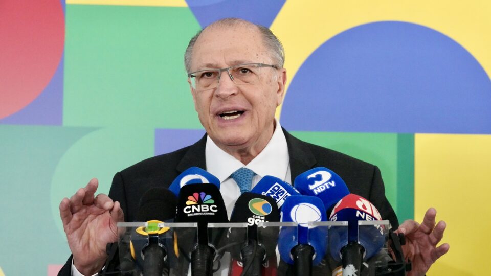 Alckmin diz que tarifaço dos EUA ainda afeta 22% das exportações do Brasil