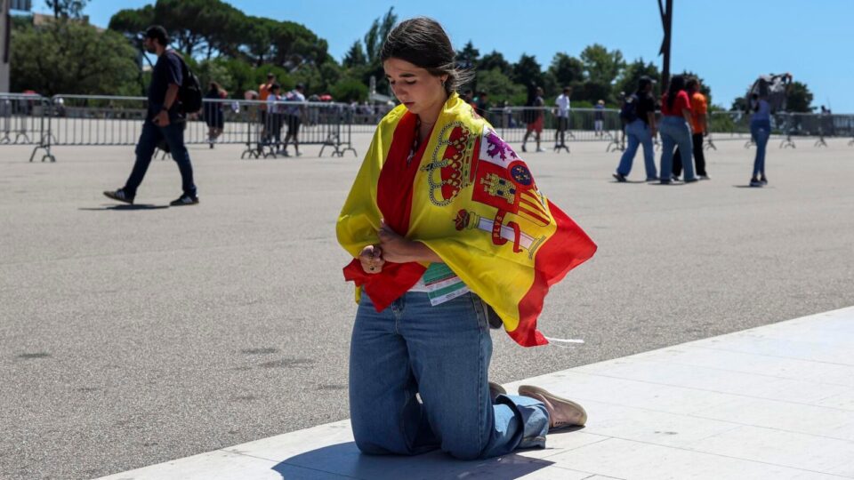 De volta à igreja: a revolução silenciosa liderada pelos jovens