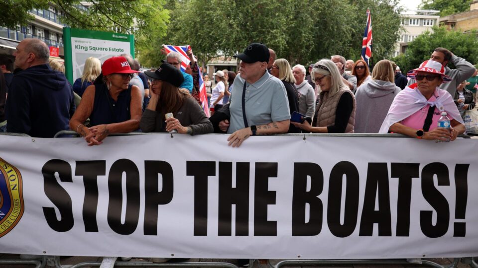 Mundo em foco: Guinada à direita e escalada de tensões redefinem o mapa político