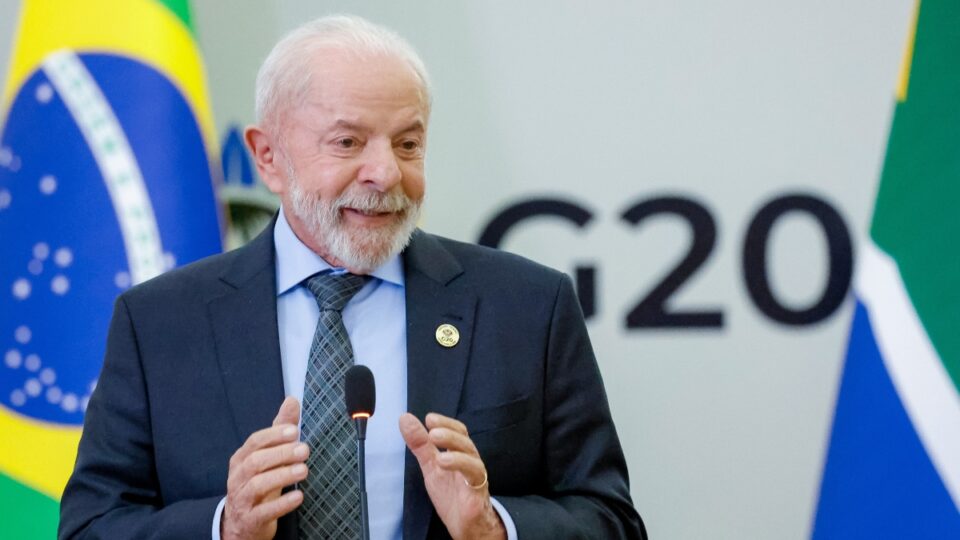 ​Lula sinaliza que BNDES pode retomar financiamentos de infraestrutura na África