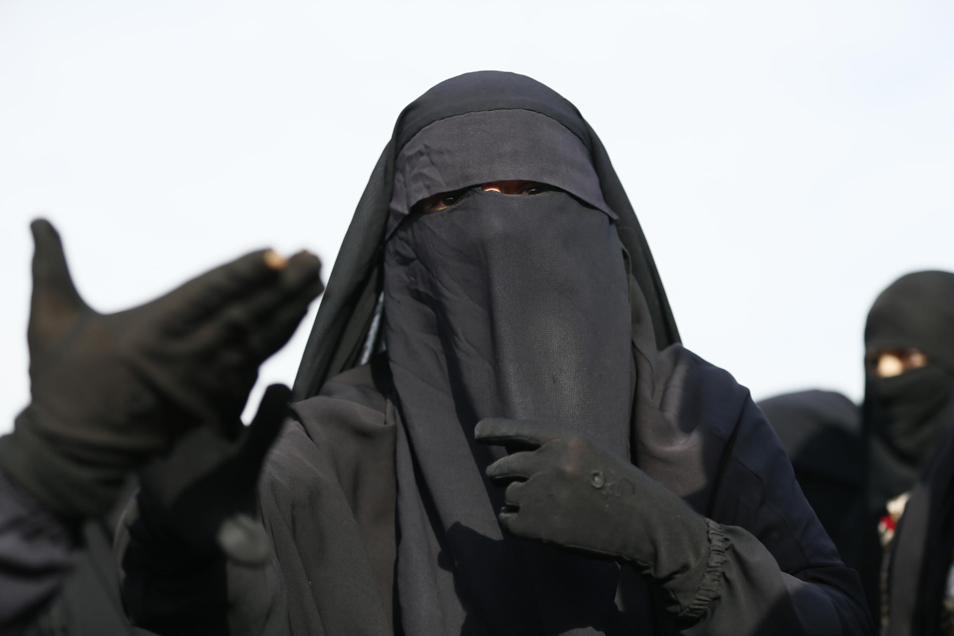 Como o Estado Islâmico está usando IA para criar “exército virtual”