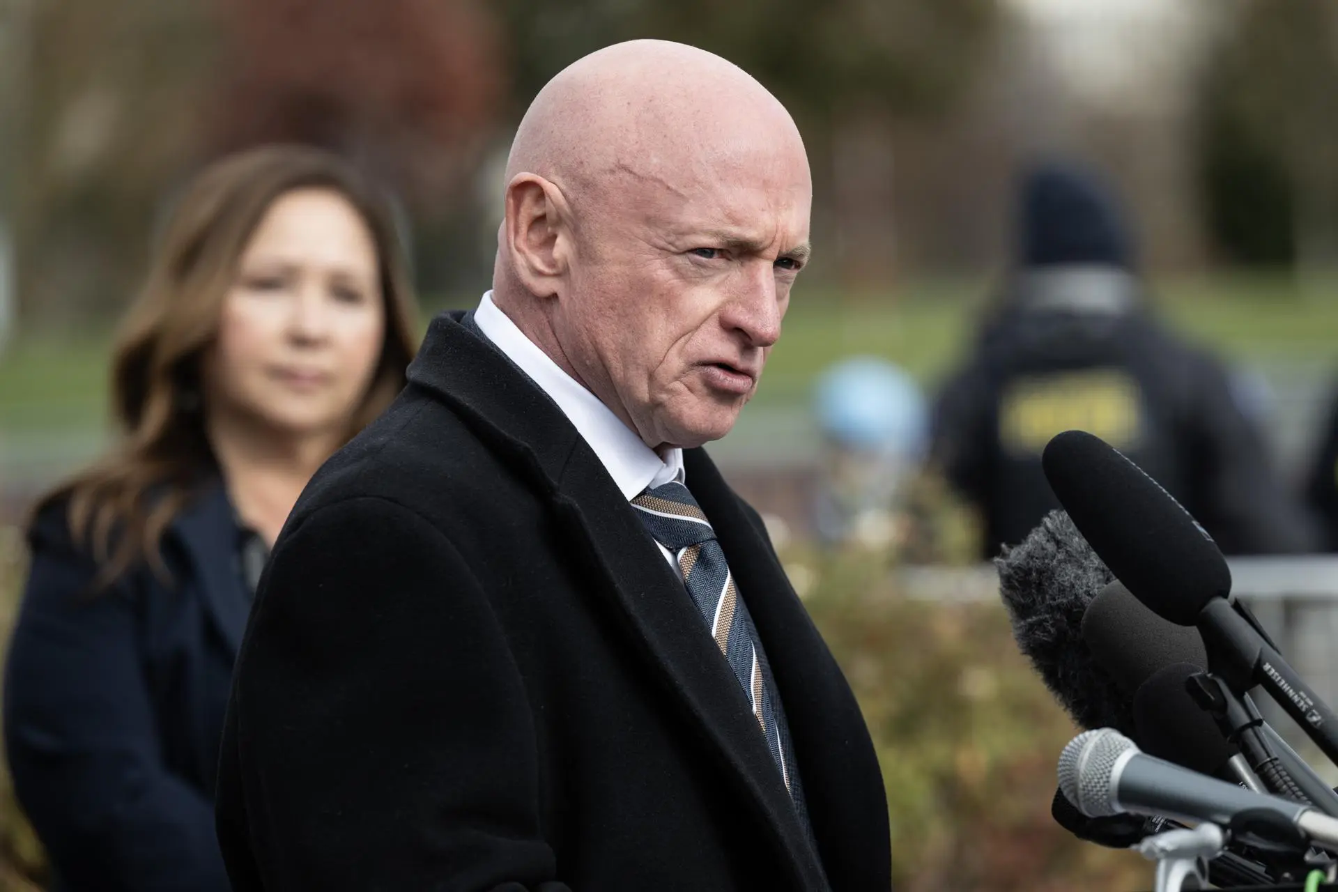 pentágono senador democrata