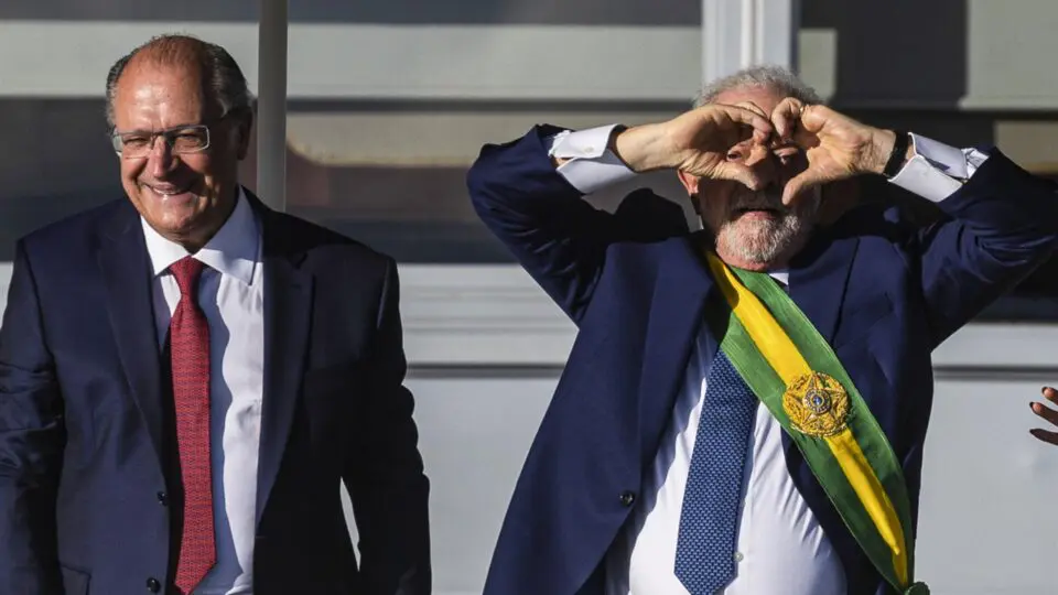 Lula e Alckmin na posse de 2023: antigos adversários se unem para fazer frente a Jair Bolsonaro