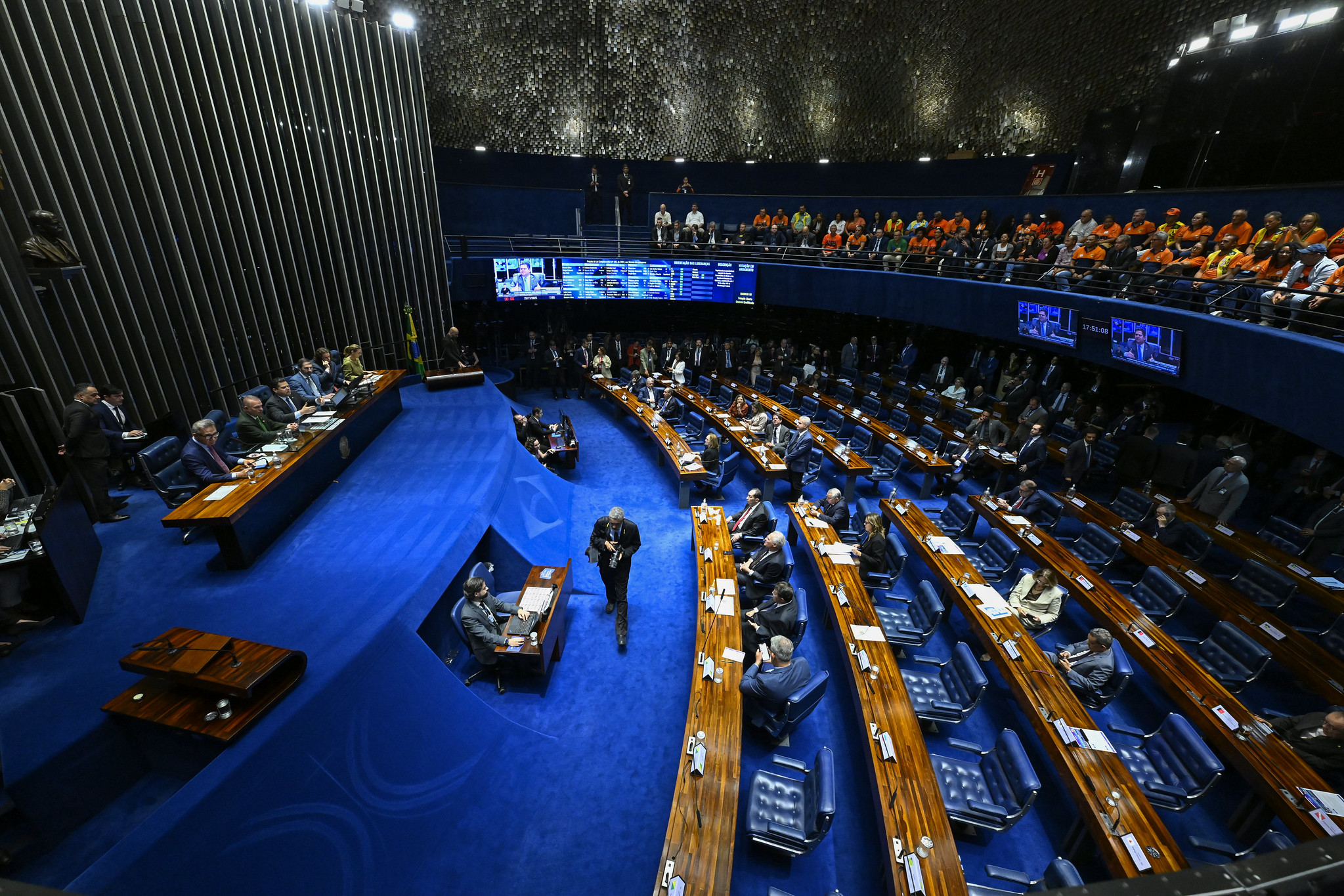 Como cada senador votou na aprovação da “pauta-bomba”
