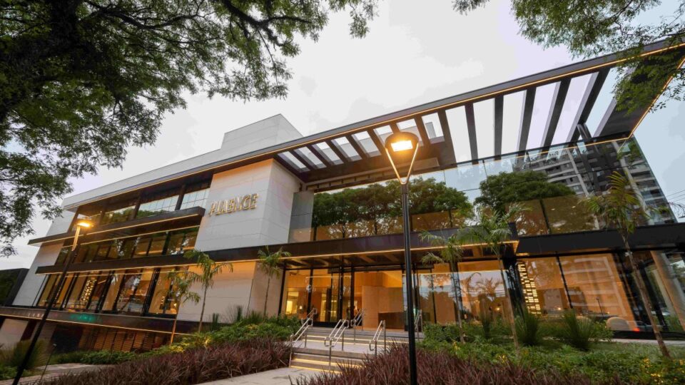 Plaenge inaugura a maior central de vendas do setor no Brasil