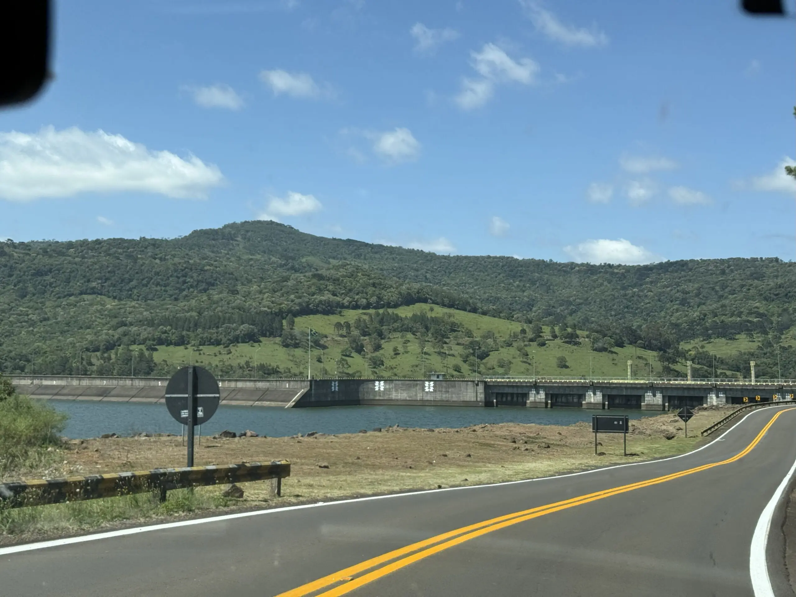 Vila criada para a Usina de Foz do Areia ganha novo destino após décadas de mudanças, marcando um novo capítulo para Faxinal do Céu.