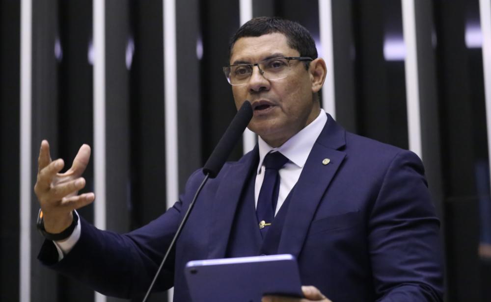 O deputado federal Coronel Ulysses afirmou que a OEA repondeu ao pedido feito em 2024 e solicitou informações sobre presos do 8/1.