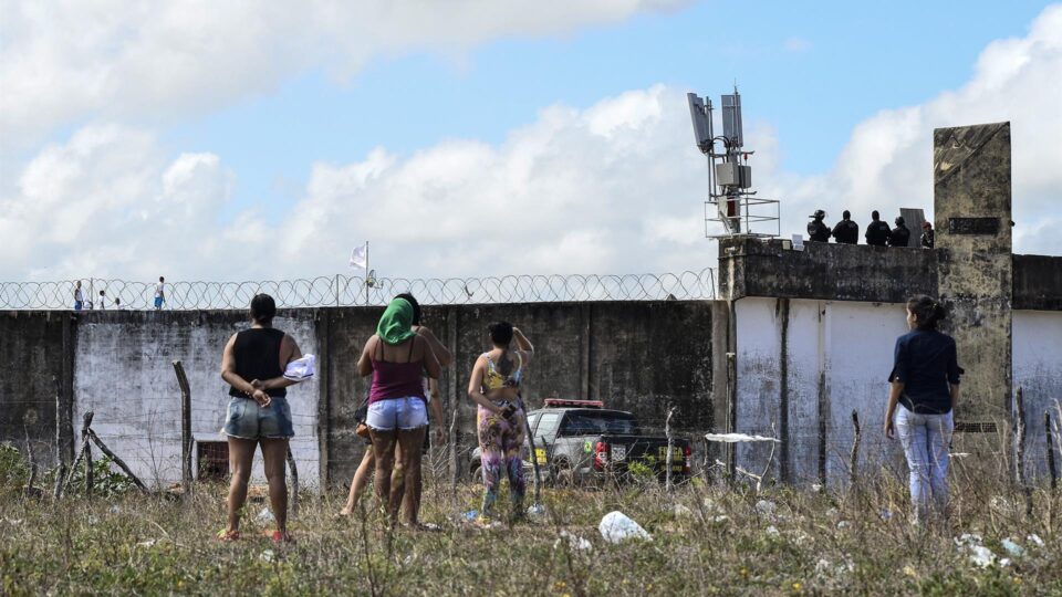 Câmara aprova aumento no prazo de prisão temporária e em flagrante
