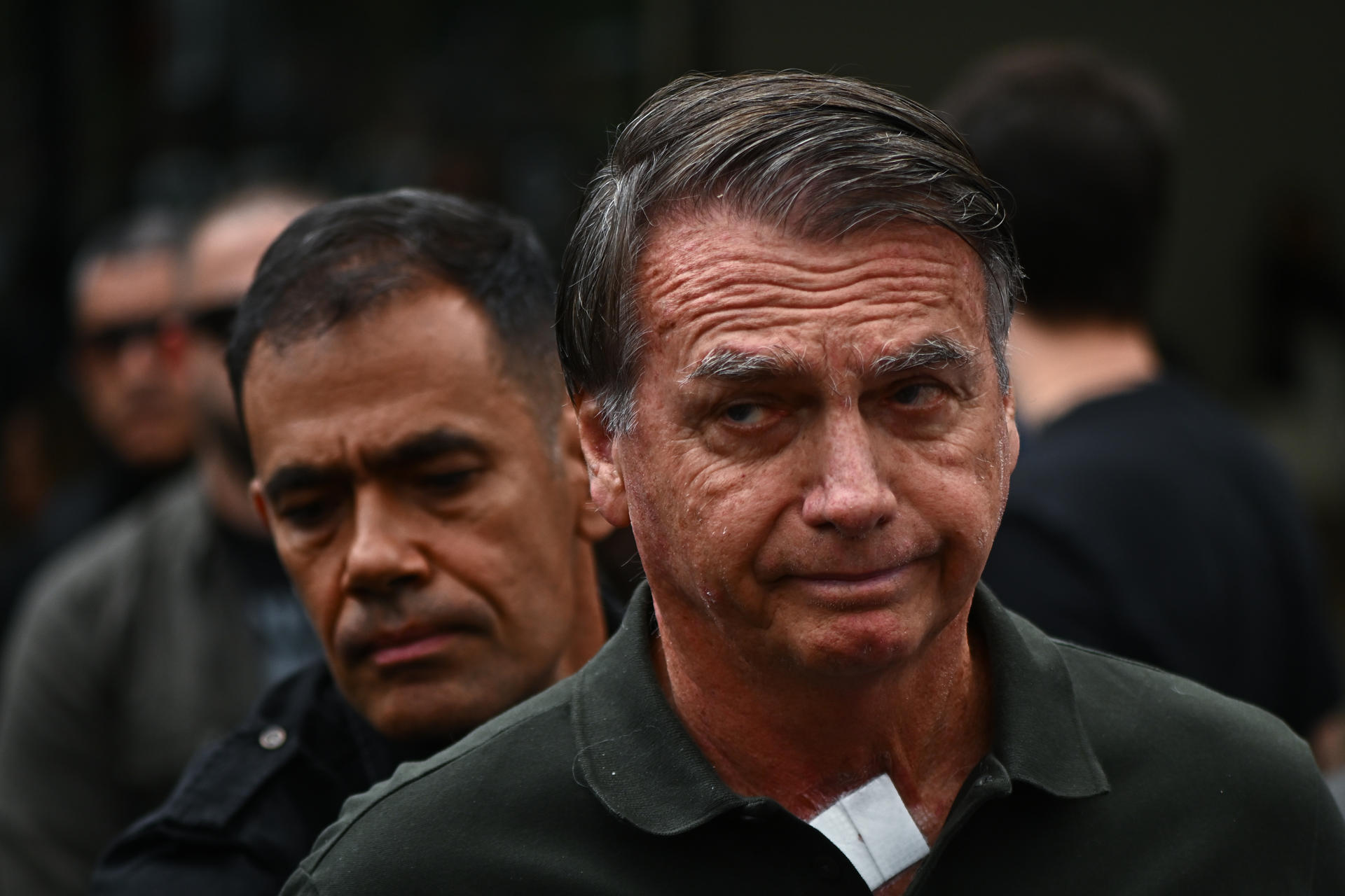 Bolsonaro foi mantido preso após alerta sobre problemas de saúde Bolsonaro foi mantido preso após alerta sobre problemas de saúde
