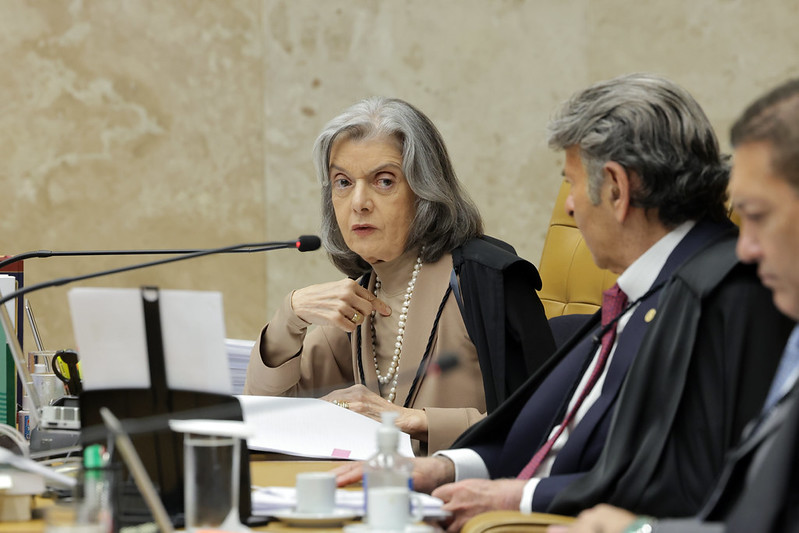 Cármen Lúcia votou favoravelmente à criação de um plano nacional contra o racismo.