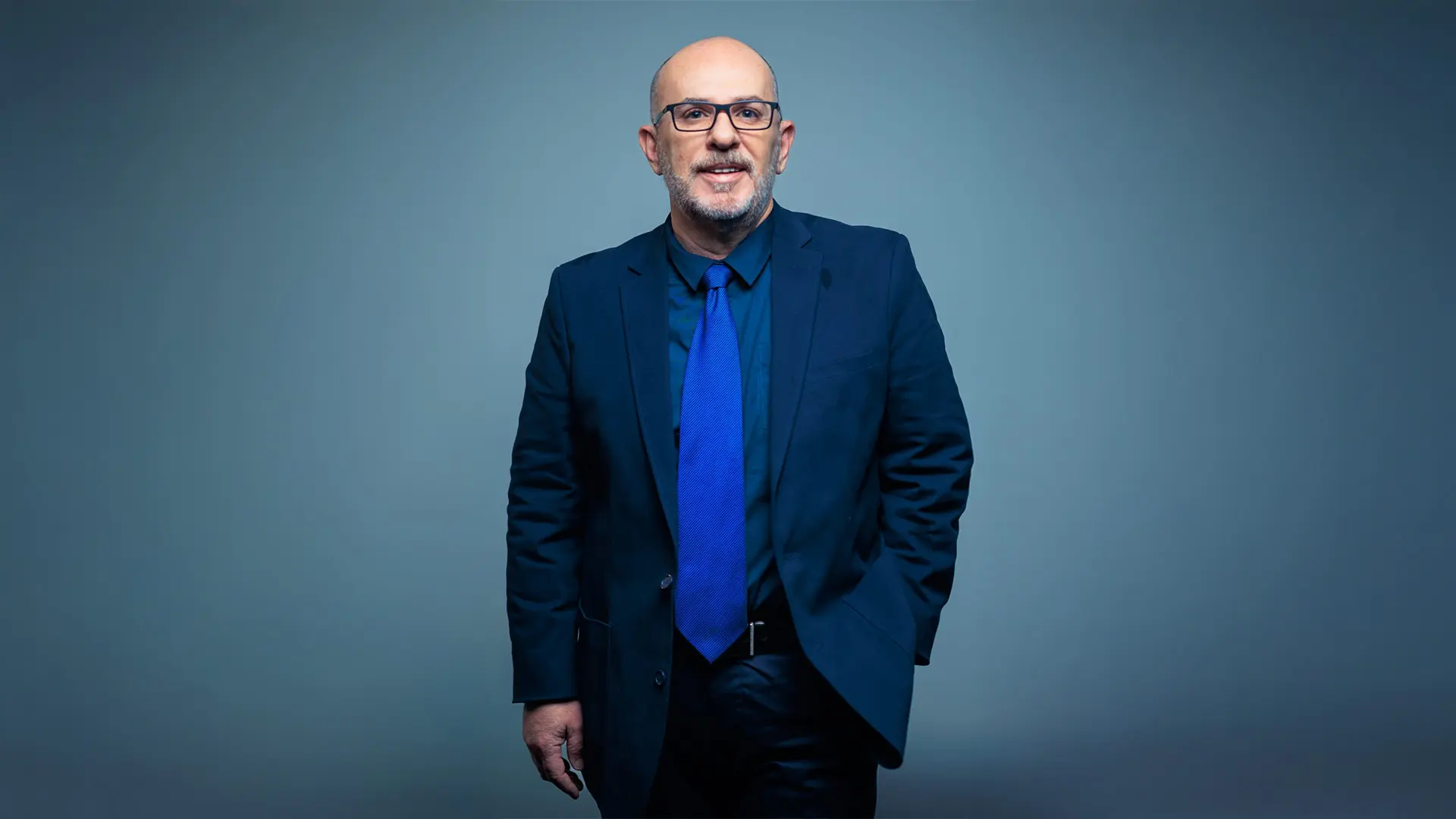 Diomar Francisco Mazzutti analisa os impactos da inteligência artificial nas relações de trabalho e a proteção dos direitos dos trabalhadores.