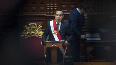 O presidente interino destituído do Peru, José Jerí Imagem referente a matéria