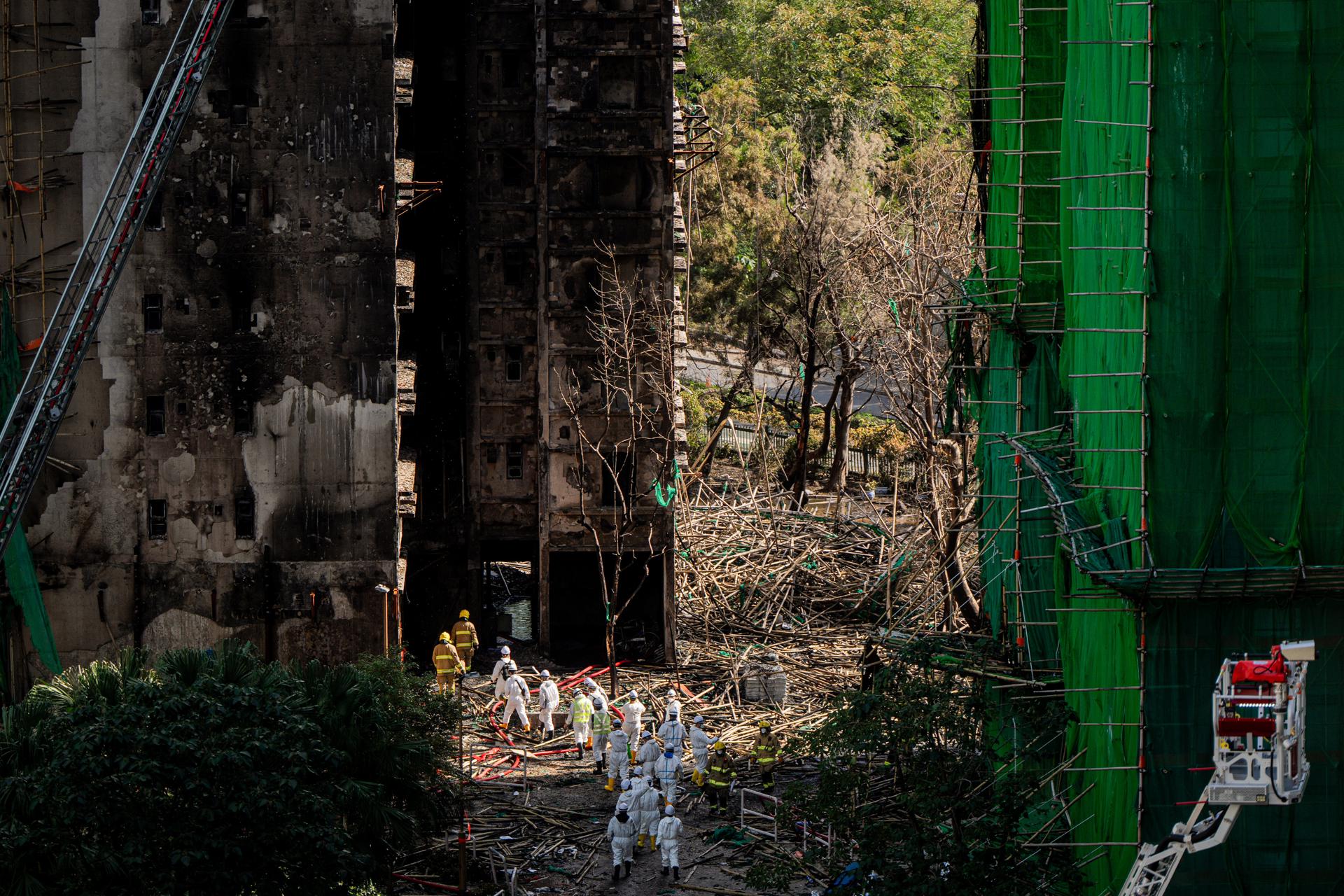 Hong Kong localiza 144 desaparecidos sem incêndio ilesos Hong Kong localiza 144 desaparecidos sem incêndio ilesos