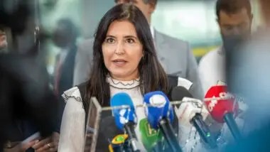 A ministra do Planejamento e Orçamento Simone Tebet é a responsável pelos cálculos que embasam o projeto do governo para a Lei Orçamentária Anual.