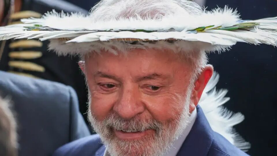 Governo Lula anuncia Universidade Indígena em meio a retrocesso orçamentário das federais