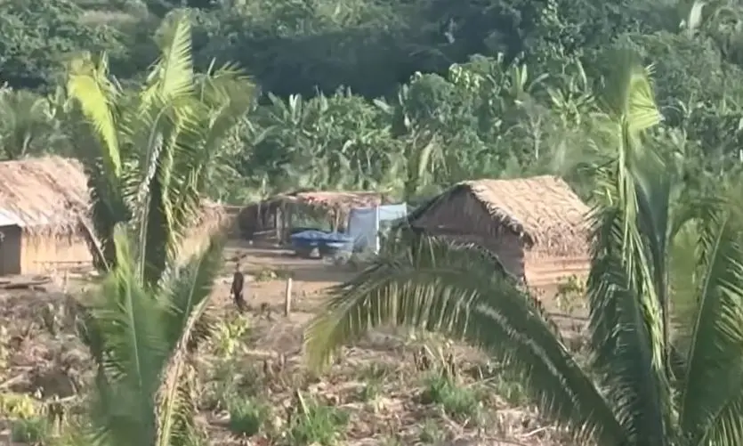 Produtores rurais que viviam na chamada "Extensão Apyterewa" estão em imóveis improvisados há dois anos e esperam reassentamento. Área foi destinada a indígenas