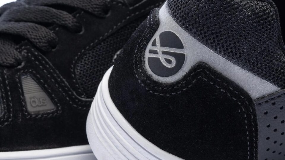 ÖUS inaugura loja conceito em Curitiba