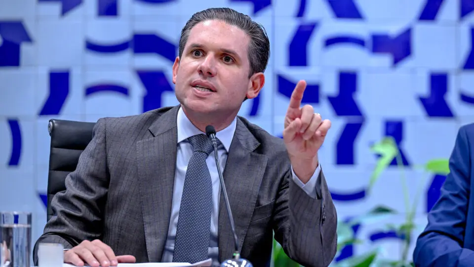Hugo Motta governo Lula e oposição PL
