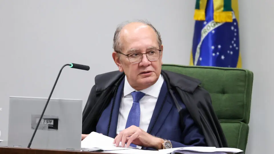 Gilmar libera para julgamento ações sobre impeachment de ministros do STF