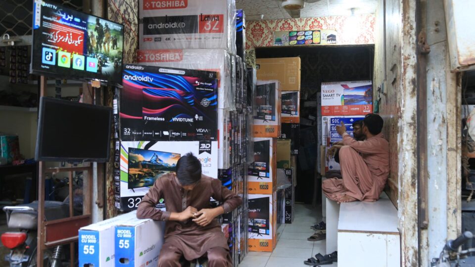 A lição das TVs de tela plana: um lembrete de como os preços realmente caem