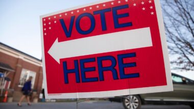 “Eleições Roubadas: o Assalto às Democracias Mundo Afora” debruça-se sobre um grande esquema global de fraudes eleitorais Imagem referente a matéria