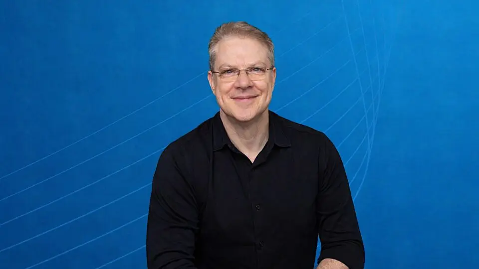 Augusto Campos, CEO da Nova8, destaca como cultura organizacional, pessoas e excelência técnica sustentam o reconhecimento da empresa no GPTW 2025 e sua atuação estratégica em cibersegurança.