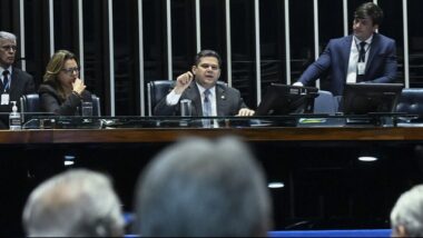 Gilmar revolta Congresso e Alcolumbre cogita PEC para restabelecer regras do impeachment