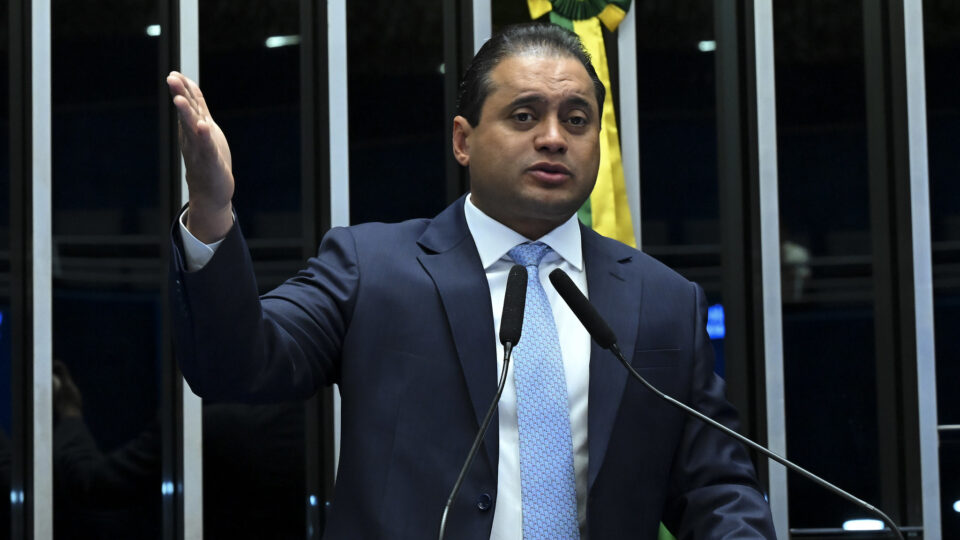 Relator diz que Messias ainda não tem votos suficientes para ser aprovado