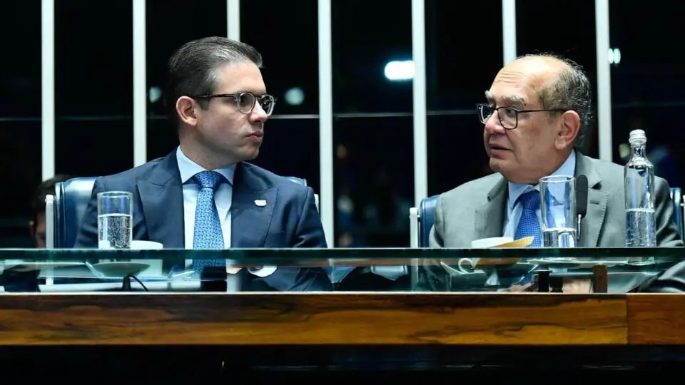 Motta diz que falou com Gilmar Mendes por telefone e com Davi Alcolumbre pessoalmente.