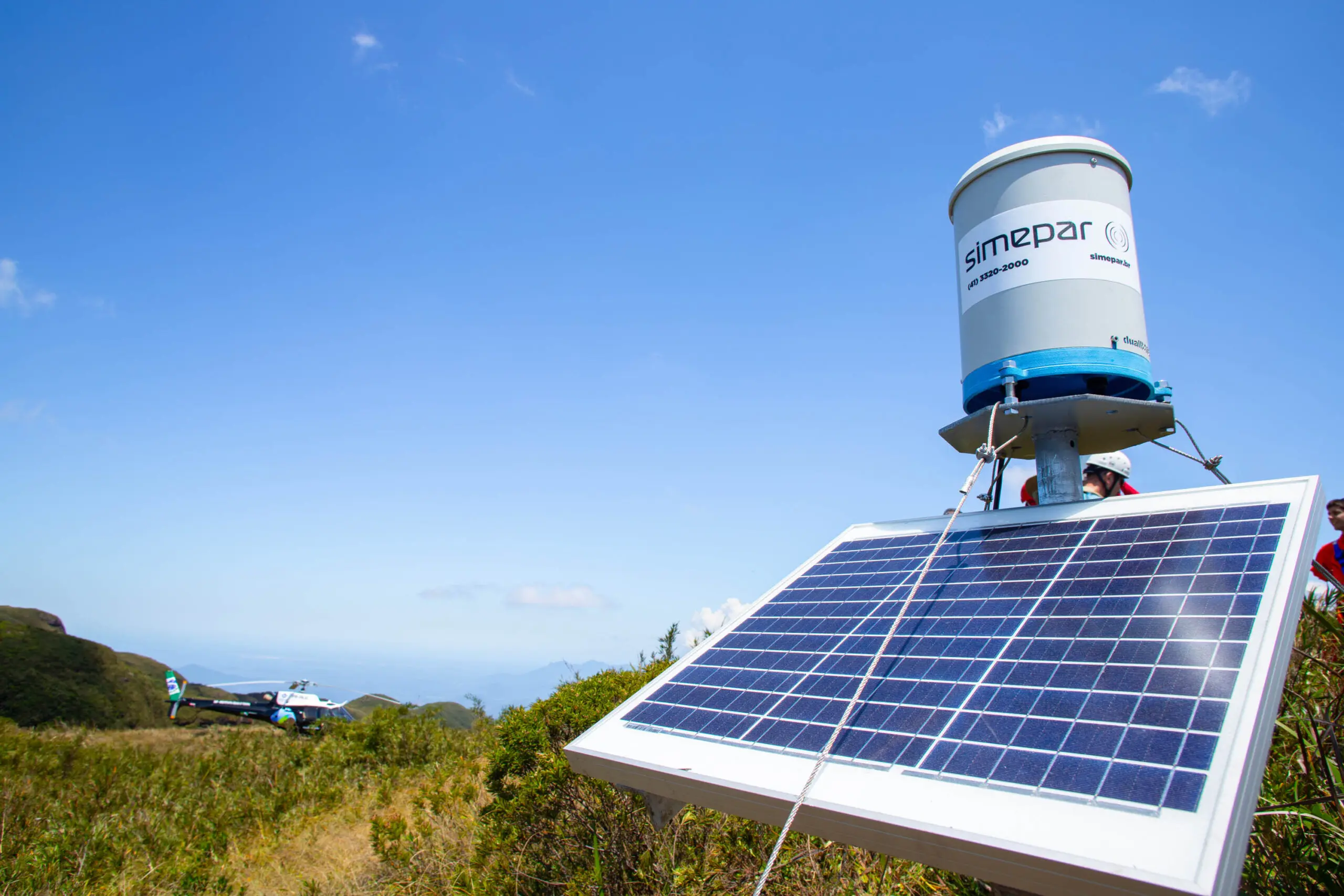 A nova estação meteorológica amplia o monitoramento do clima no Marumbi e reforça a segurança de visitantes e equipes de resgate.