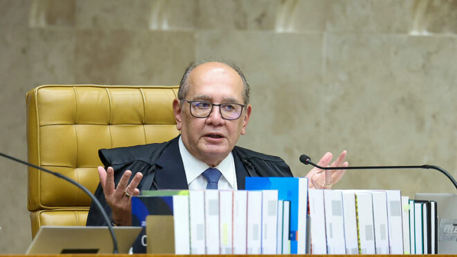 Gilmar Mendes defende nova lei de impeachment e diz que texto atual “caducou”