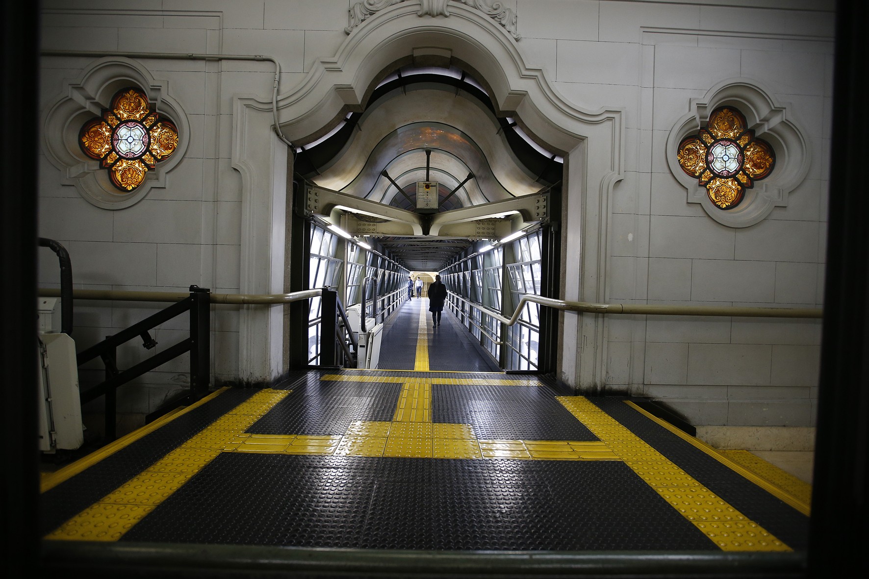 TJSP nega recurso da USP, aponta &#8220;desproporcionalidade&#8221; na expulsão de aluno direitista e determina concessão de diploma.