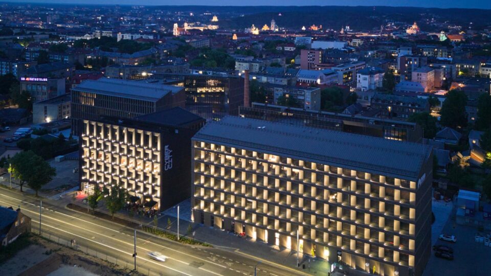 Gigante de tecnologia cresce 85% ao ano impulsionada pela operação em Santa Catarina