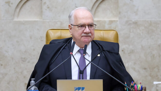Fachin trabalha em código de conduta desde que assumiu a presidência do STF