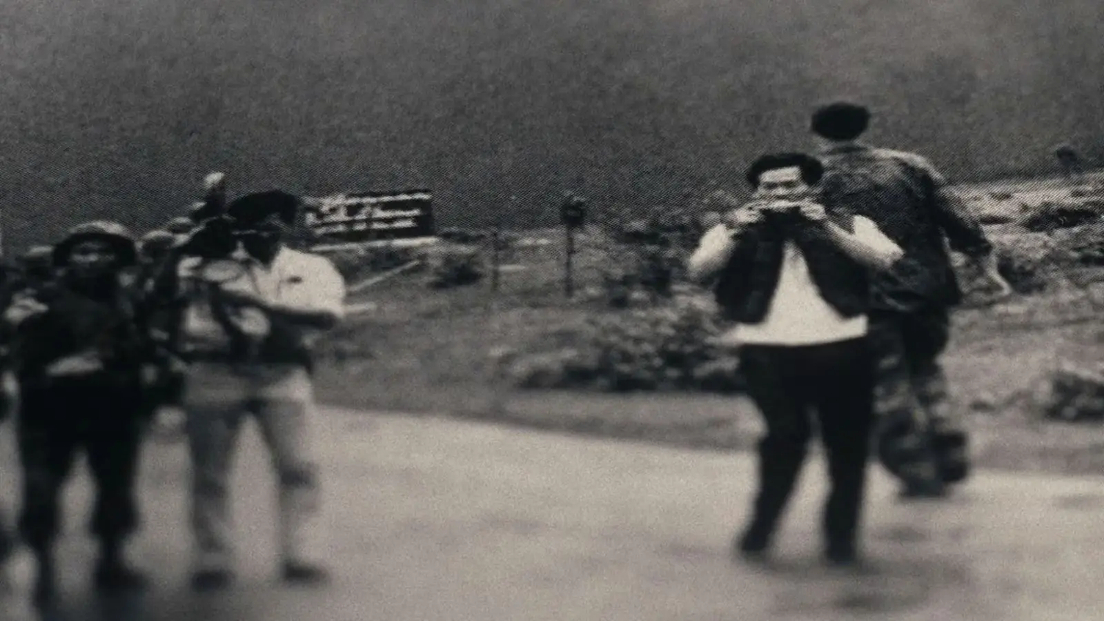 "O Freelancer" sustenta que o responsável real pelo clique histórico não teria sido o fotógrafo até então creditado