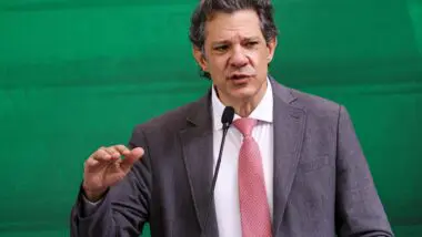 Haddad diz que aporte aos Correios deve ser menor que R$ 6 bilhões