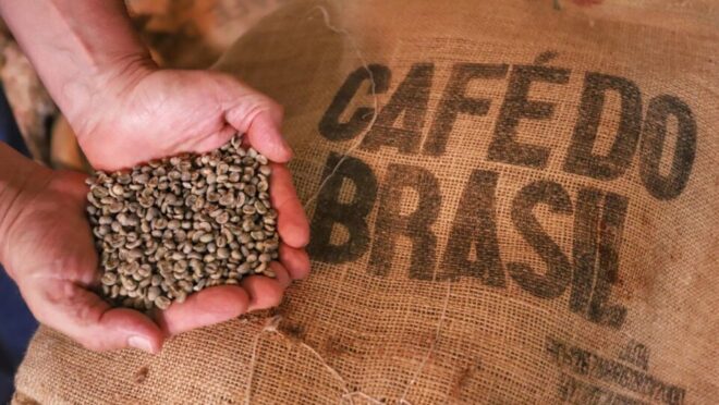 Café e poder: a longa história do grão que os governos insistem em controlar