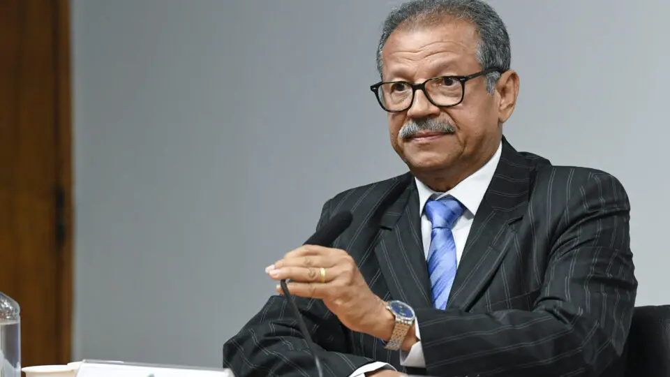 Senado Sebastião Coelho