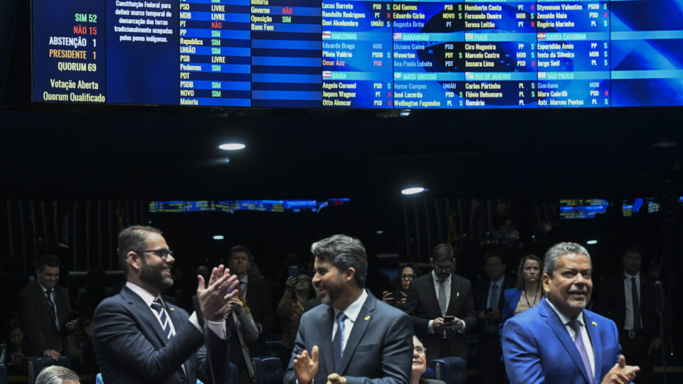 Como cada senador votou na PEC que contraria STF sobre marco temporal