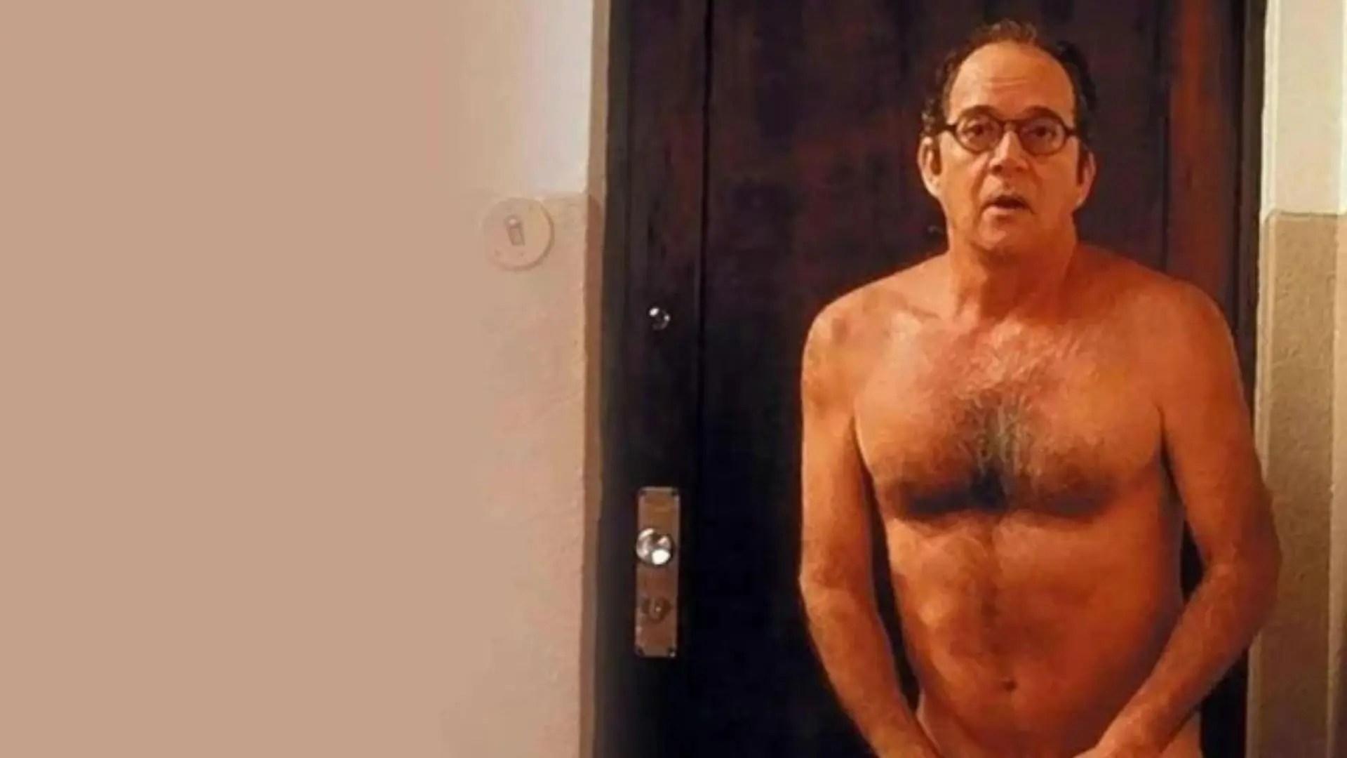 STF HOMEM NU FERNANDO SABINO