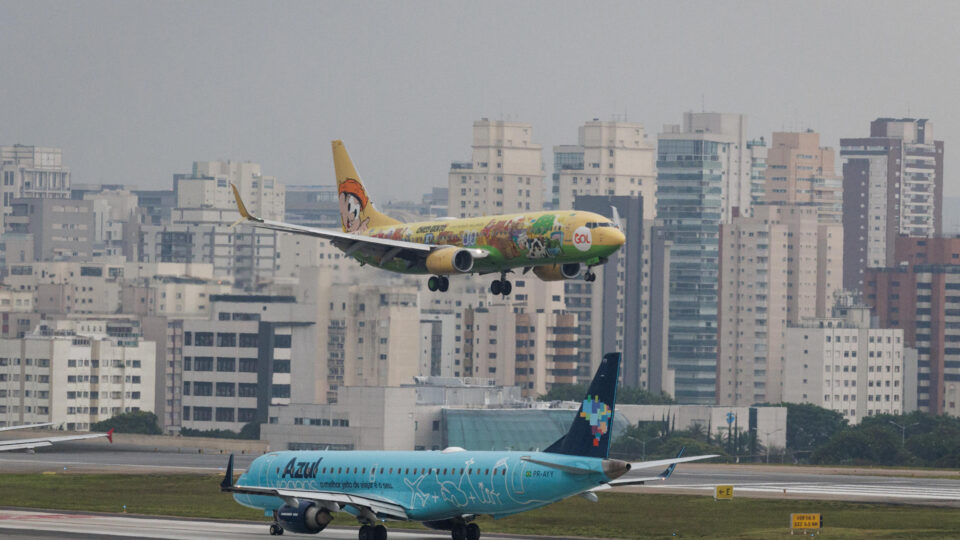 SP tem dia de caos com ventos de 100km/h; aeroporto tem mais de 160 voos cancelados