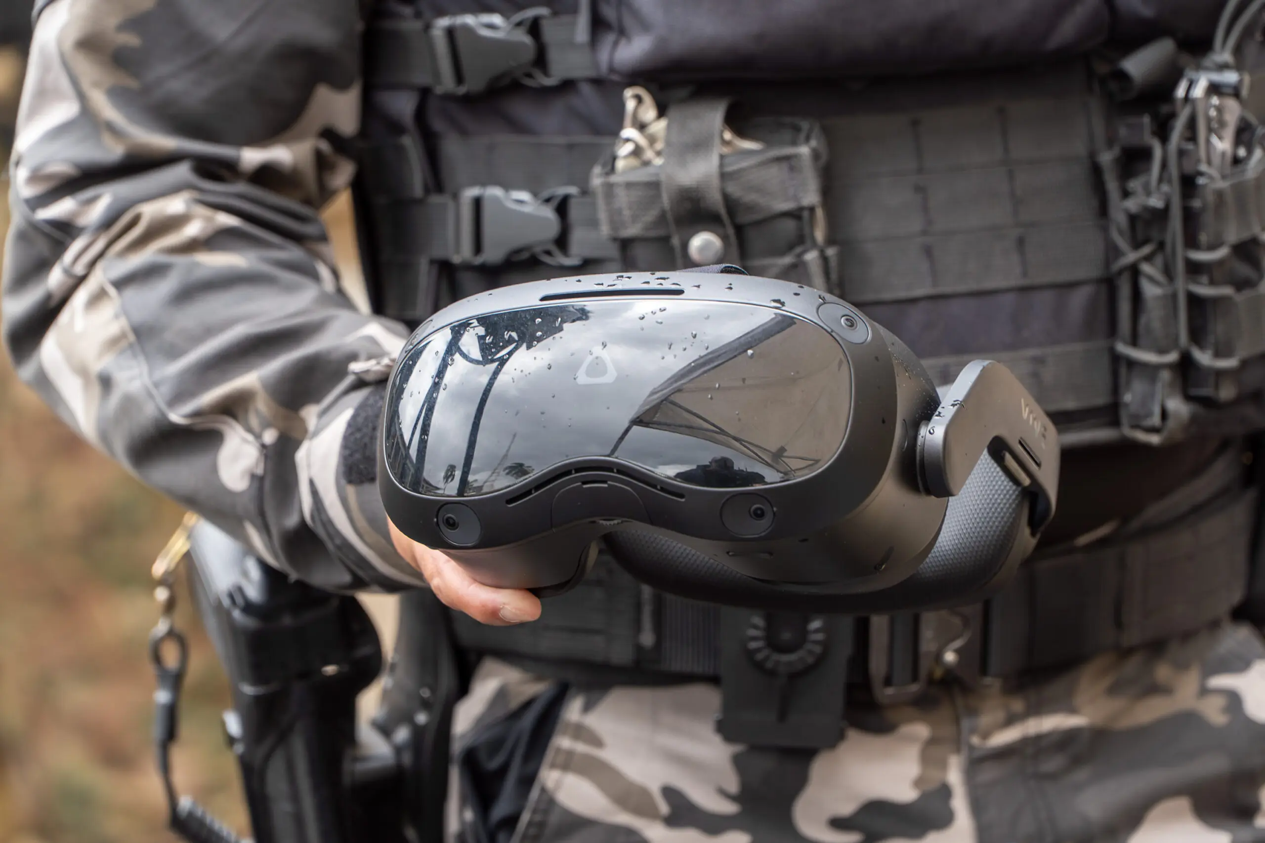 Paraná lança câmeras inteligentes para reconhecimento de suspeitos com tecnologia de ponta 3 Equipamentos integrados ampliam a capacidade de resposta e modernizam a atuação policial.