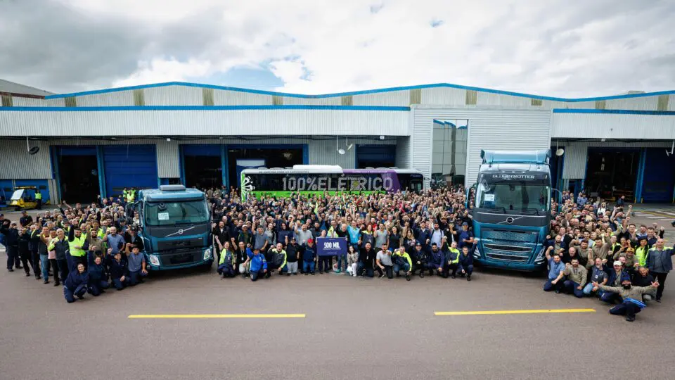 Volvo celebra a produção de 500 mil veículos no Brasil
