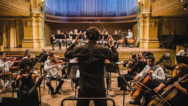 A distância entre o povo e a música erudita nunca foi questão de gosto, mas de acesso Imagem referente a matéria