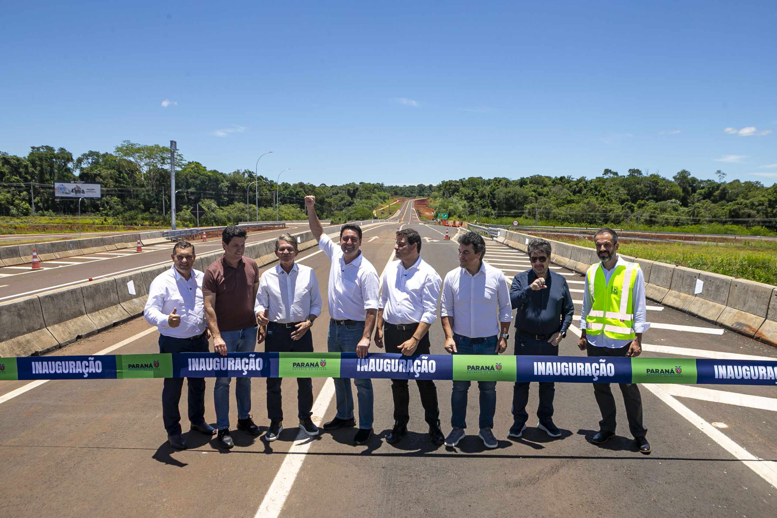 Governador contrariou Dnit e inaugurou a perimetral de acesso à ponte da Integração.