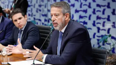 Vice-líder do PL é destituído após apoiar suspensão de Glauber Lira critica “esculhambação” na Câmara e expõe desgaste com Motta após caso Glauber Braga