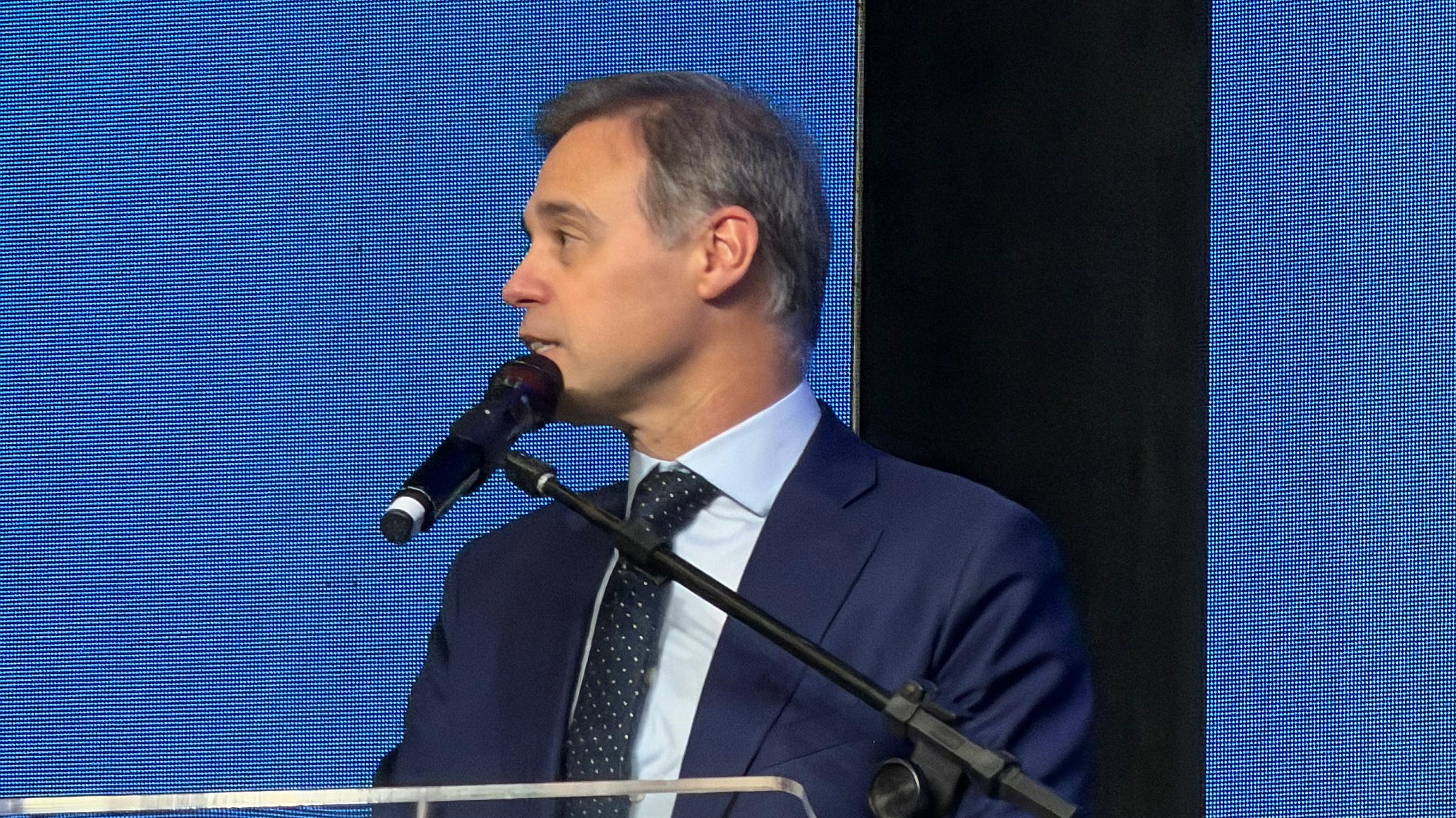 O ministro do STF André Mendonça durante o VI Congresso do IBDR.