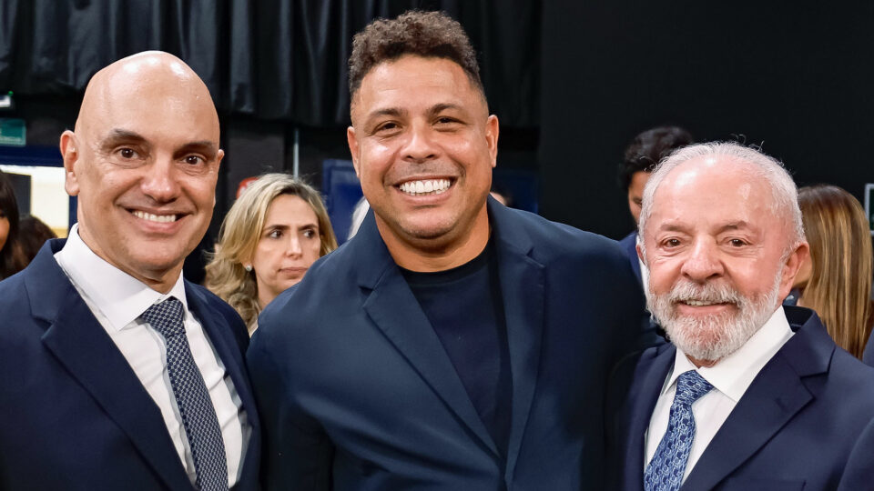 Moraes agradece Lula pelo fim da Magnitsky e diz que “verdade prevaleceu”