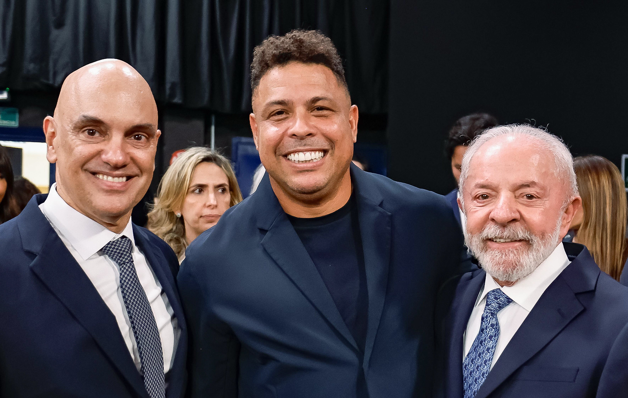 Moraes agradece Lula pelo fim da Magnitsky